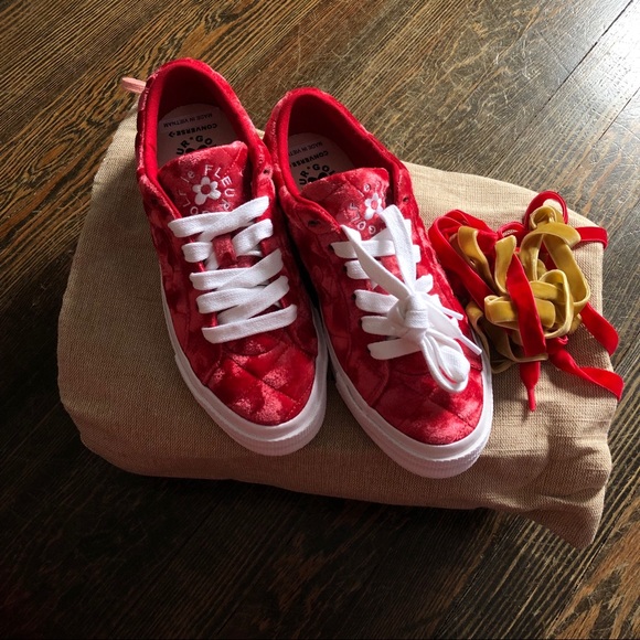 red velvet le fleurs